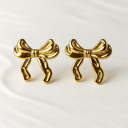 "Golden Bow Jewelry Set – Necklace & Earrings"