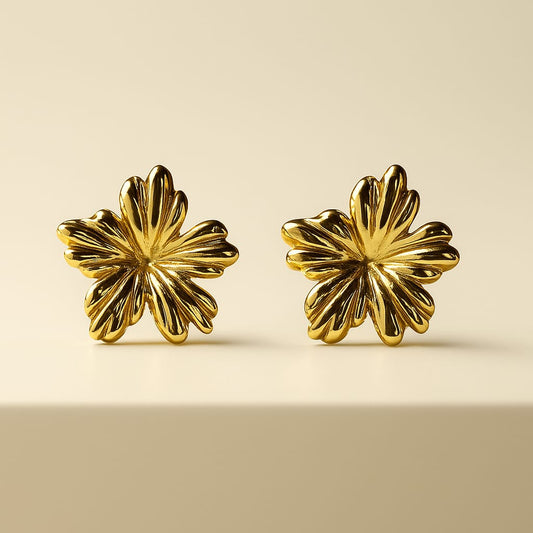 "Golden Bloom Jewelry Set – Necklace & Earrings"