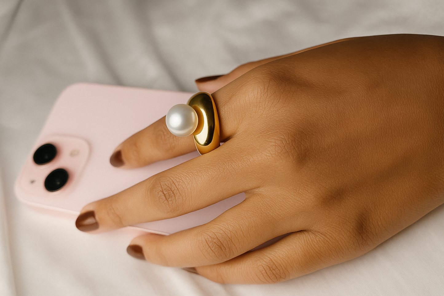 Pearl Glow Gold Ring