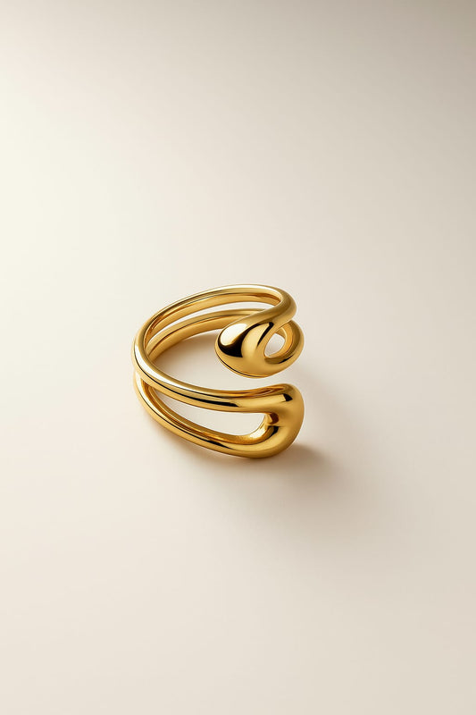 Liquid Loop Gold Ring